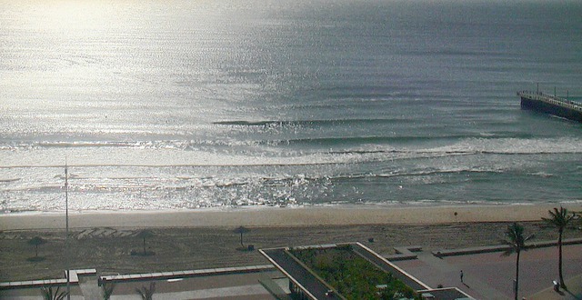 durban surfcam 2025/12/02 08h00