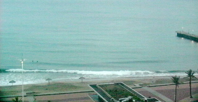 durban surf cam pic 2025/12/07 05h00