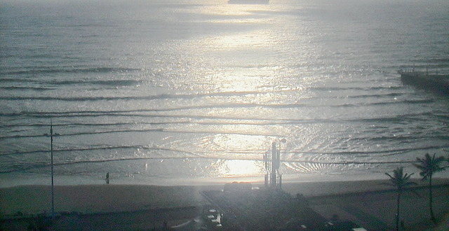 durban surf cam 2026/01/01 07h00