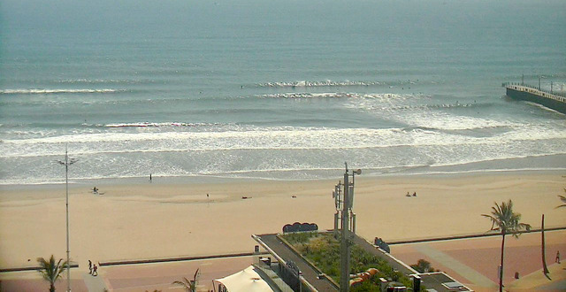 durban surf conditions 2025/11/29 10h00