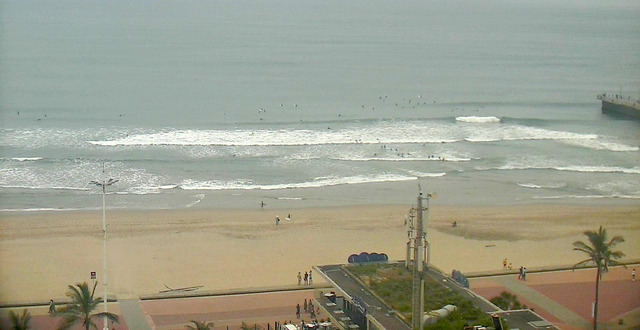 durban swell south africa 2025/11/24 09h00