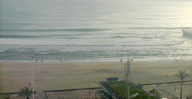 durban surfing 2025/12/14 06h00
