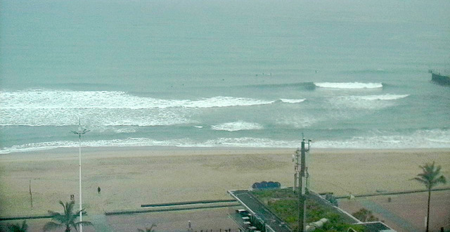 durban surfcam 2026/01/02 05h00