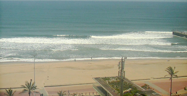 durban surf conditions 2024/10/29 11h00