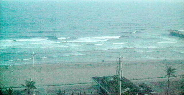 durban HD surf cam pic 2026/02/08 19h00
