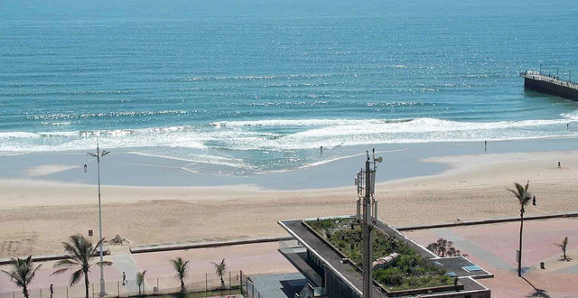 durban surf shot 2025/11/19 09h00