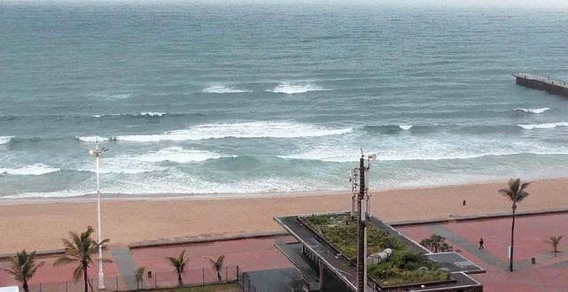 durban surf photo 2026/02/04 05h00